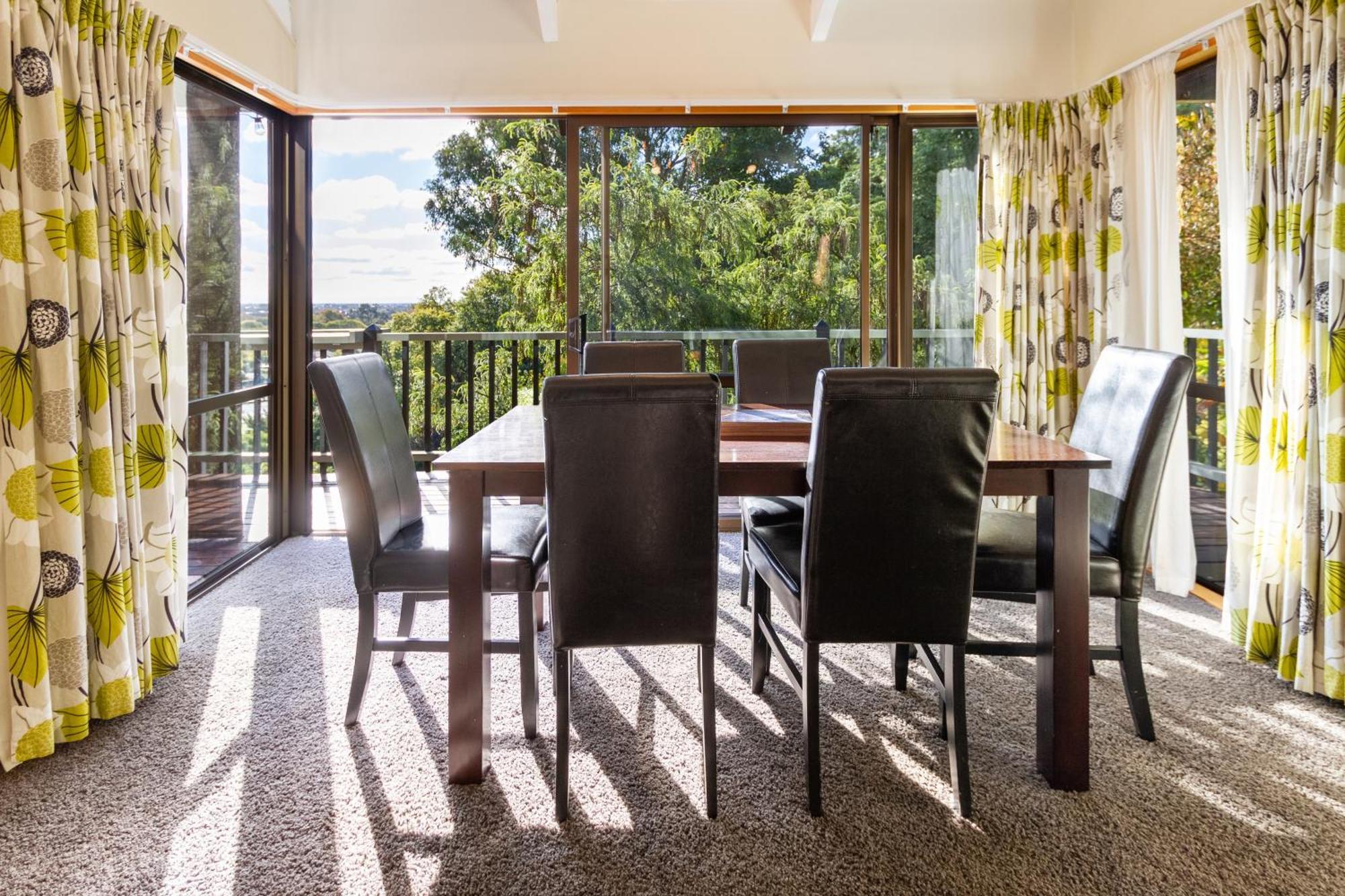 כרייסטצ'רץ' Sherwood Lodge 4-Bedroom Holiday Home With Spectacular Views מראה חיצוני תמונה