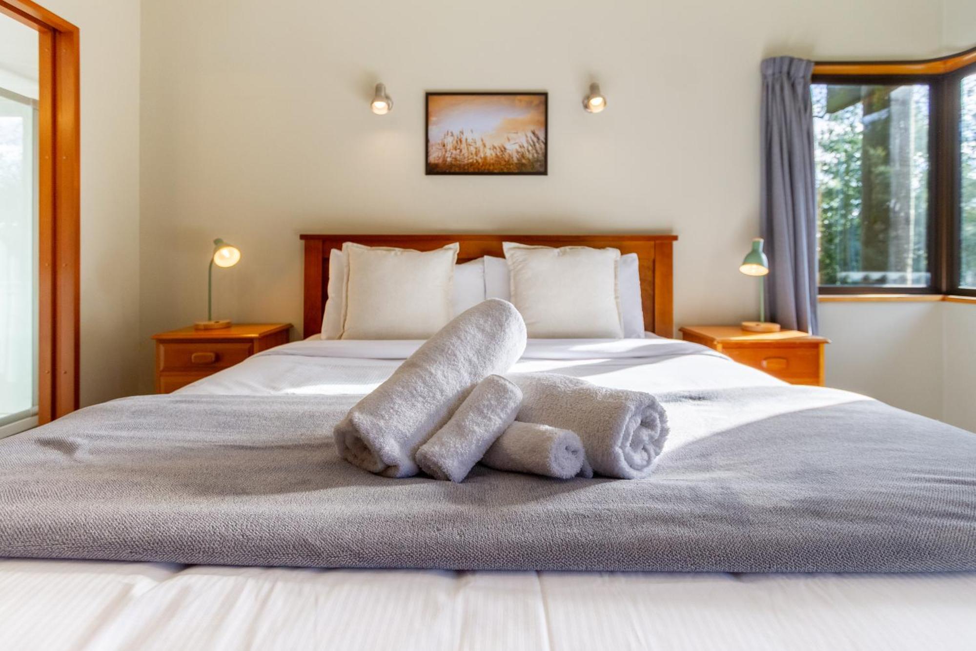 כרייסטצ'רץ' Sherwood Lodge 4-Bedroom Holiday Home With Spectacular Views מראה חיצוני תמונה